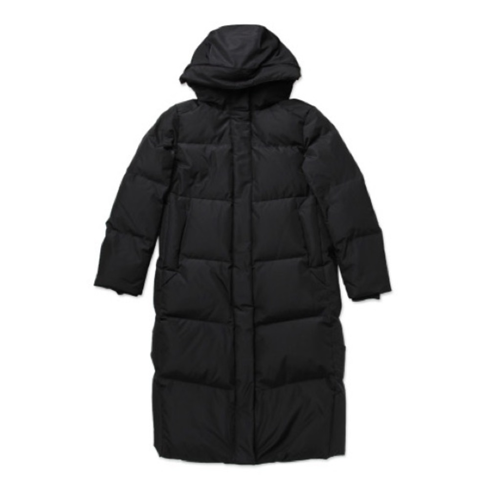 Winter parka. Long puffer